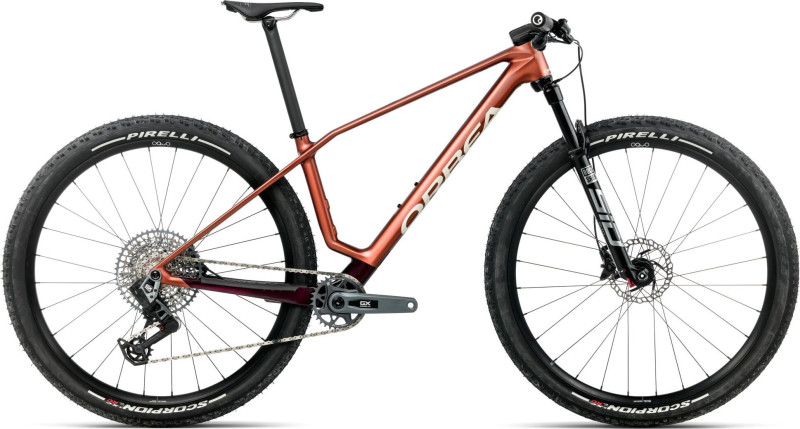 ALMA M-PRO Red
