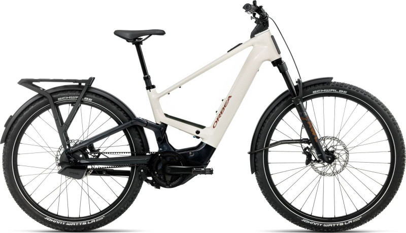 MUGA 10 White Black